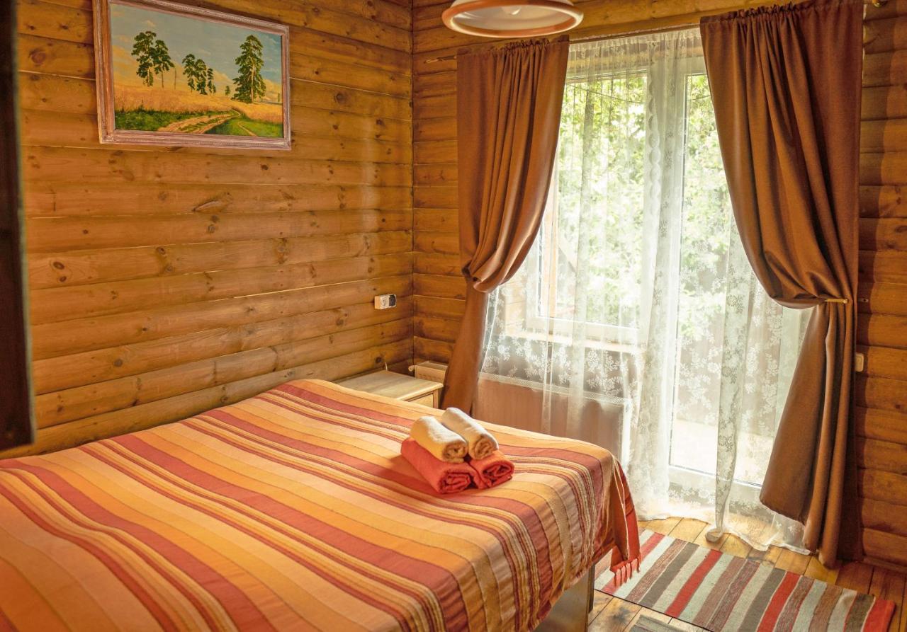 Usadba Belovezhskoye Pomestye Hotel Kamenyuky ภายนอก รูปภาพ