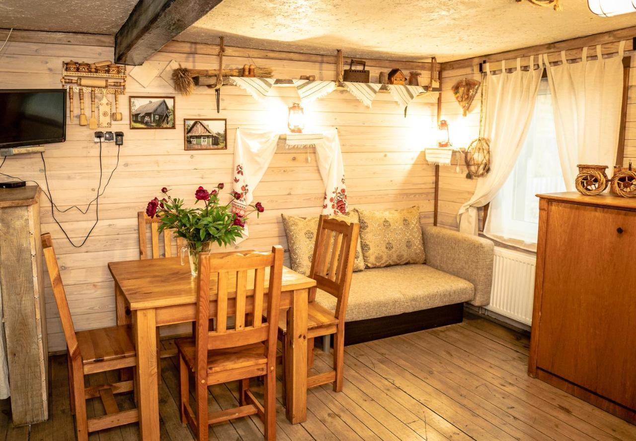 Usadba Belovezhskoye Pomestye Hotel Kamenyuky ภายนอก รูปภาพ