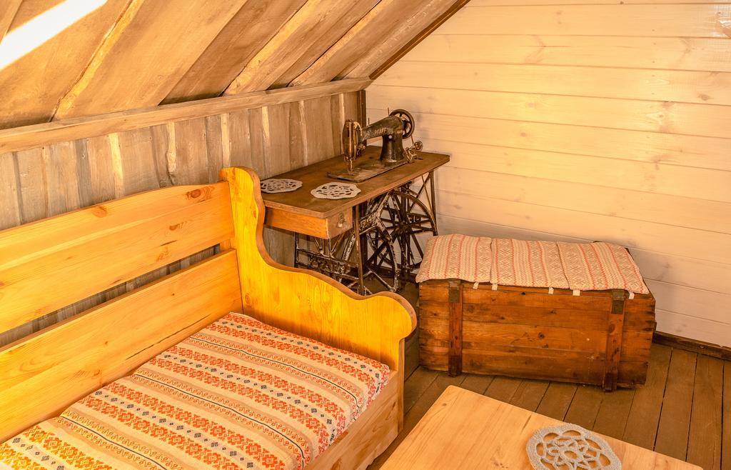 Usadba Belovezhskoye Pomestye Hotel Kamenyuky ภายนอก รูปภาพ