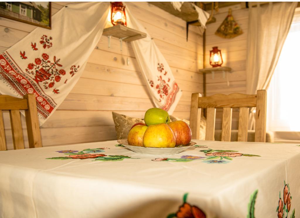 Usadba Belovezhskoye Pomestye Hotel Kamenyuky ภายนอก รูปภาพ