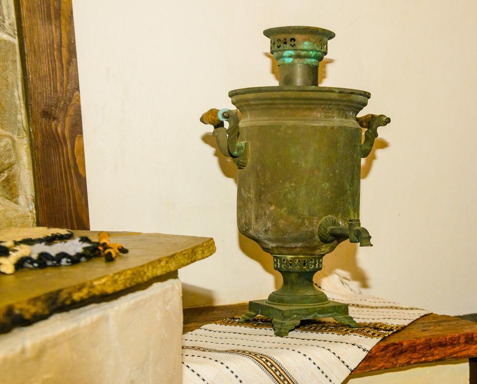 Usadba Belovezhskoye Pomestye Hotel Kamenyuky ภายนอก รูปภาพ