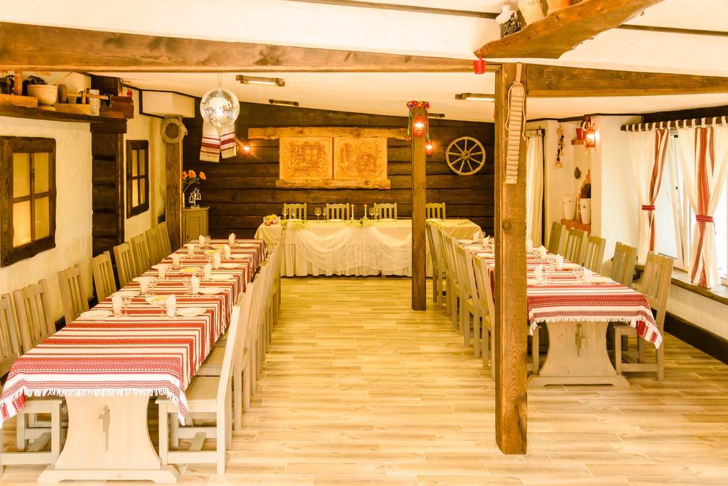 Usadba Belovezhskoye Pomestye Hotel Kamenyuky ภายนอก รูปภาพ