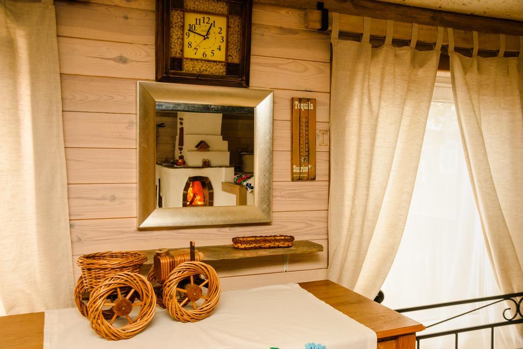Usadba Belovezhskoye Pomestye Hotel Kamenyuky ภายนอก รูปภาพ
